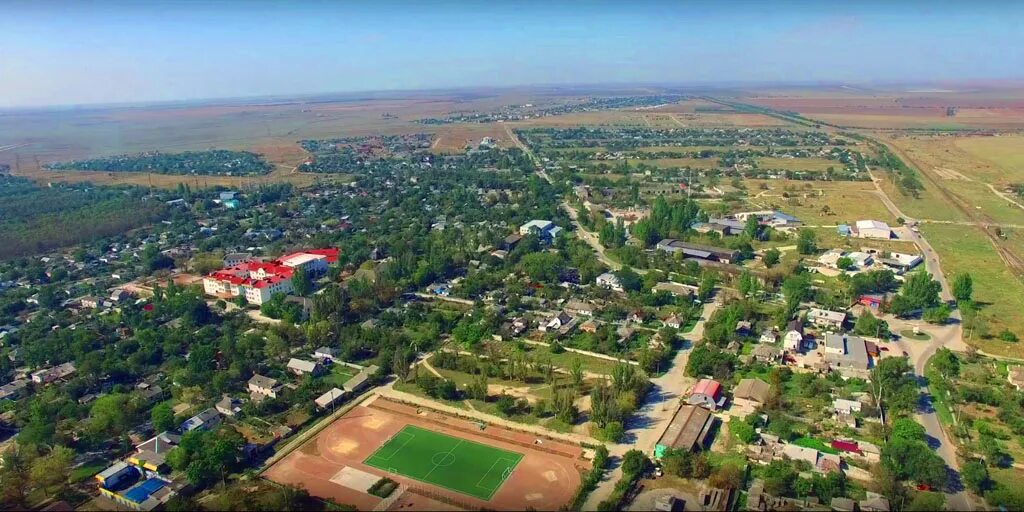 Поселок советский крым фото Строительство СИП домов в Ленино. Быстровозводимые, каркасные дома