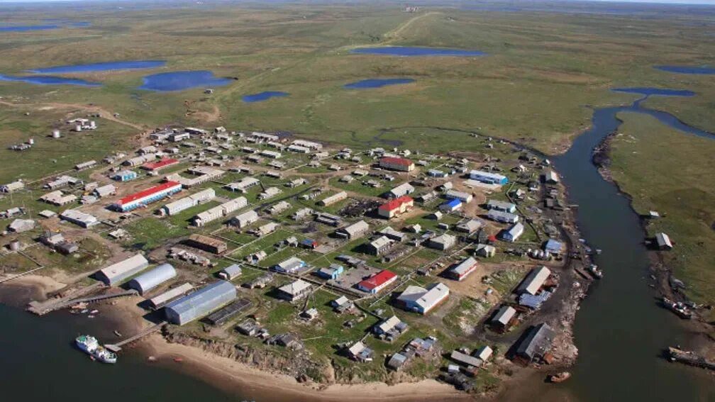 Поселок тазовский фото В Гыде пожилые тундровики получат квартиры в благоустроенном доме Север-Пресс