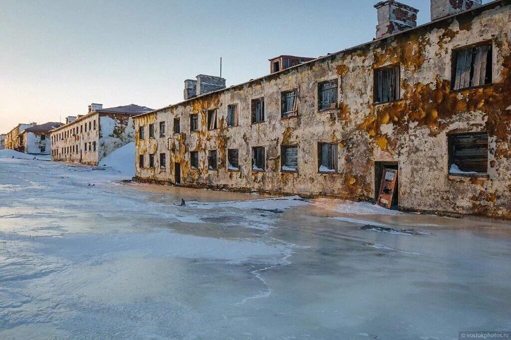 Поселок тикси фото Русский АД on X Russia culture, Russia, Small towns