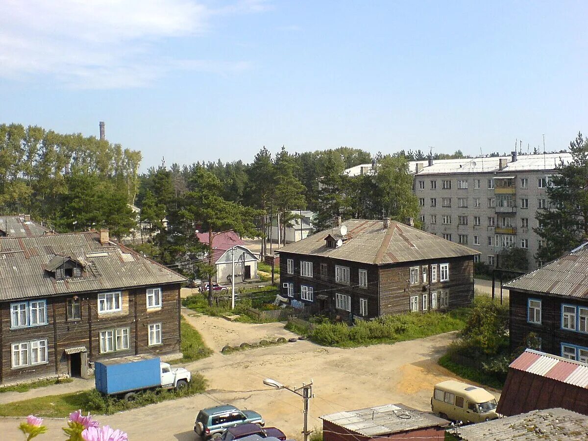 Поселок ветлужский фото Файл:Sadovaya Street in Vetluzhsky.jpg - Википедия