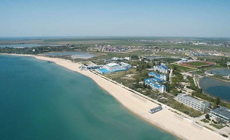 Поселок заозерное евпатория крым фото TSentr sporta "Evolyutsiya" Zaozernoe Republic Of Crimea: цены на проживание, от