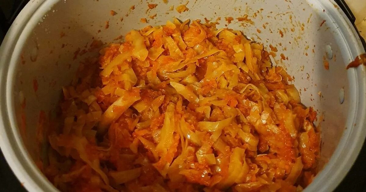 Пошаговое приготовление тушеной капусты с фото Тушёная капуста - покроковий рецепт з фото. Автор рецепта Kostiantyn Khudobin . 