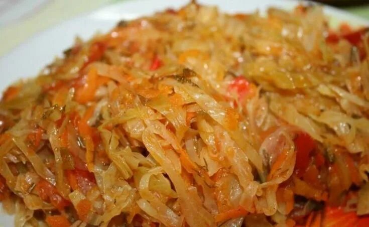 Пошаговое приготовление тушеной капусты с фото Рецепты тушеной капусты для начинки пирожков позволят их сделать разнообразными 