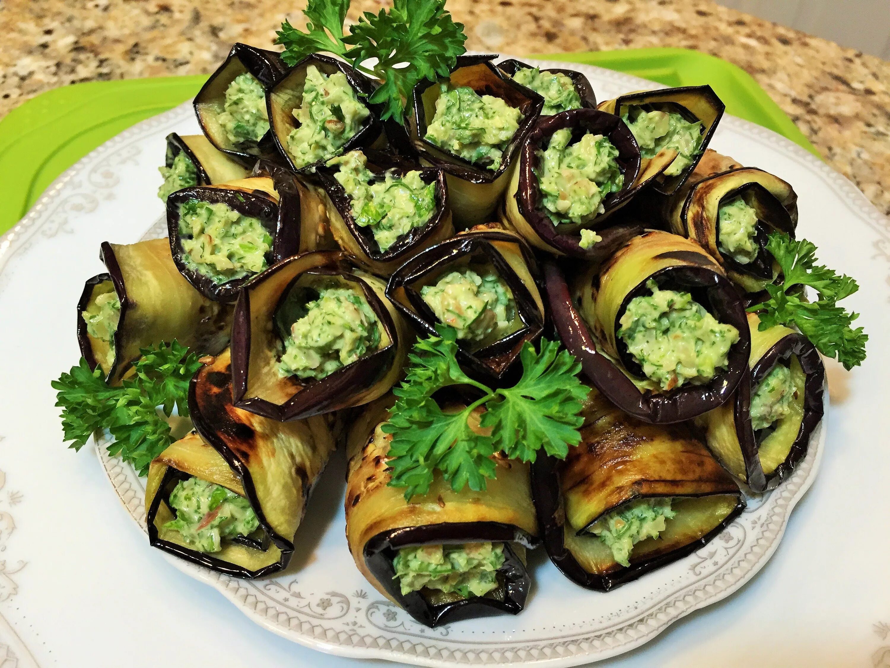 Пошаговые блюда с фото БАКЛАЖАНЫ. РУЛЕТИКИ ИЗ БАКЛАЖАНОВ жареные.(Rolls of Eggplant) Баклажаны закуска,