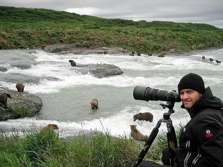 Последнее фото японского фотографа медведь Breathtaking Bear Photography in Katmai National Park