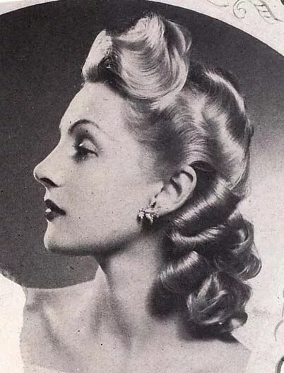 Послевоенные прически женские 40's hairstyles - Google Search 1940s hairstyles, Retro hairstyles