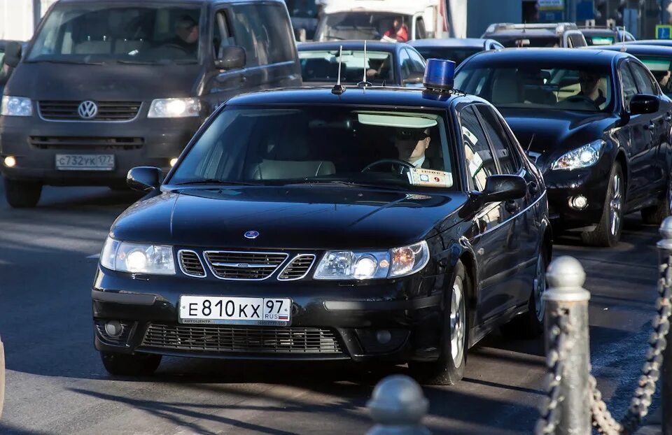 Посмотреть фото авто по гос номеру 9-5 на службе - Saab 9-5, 2,3 л, 1998 года наблюдение DRIVE2