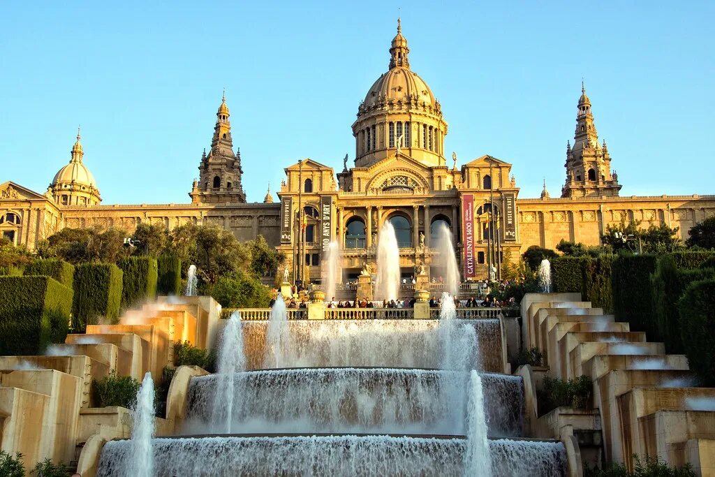 Посмотреть фото и достопримечательности Montjuic, Barcelona Taken handheld last year, managed to k. Flickr