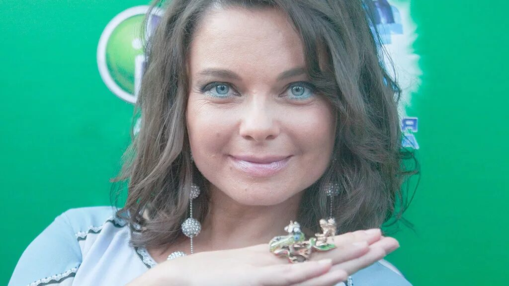 Посмотреть фото королевой Наташа Королева Фото С Украденного Телефона 2015 - Mixyfotos.ru
