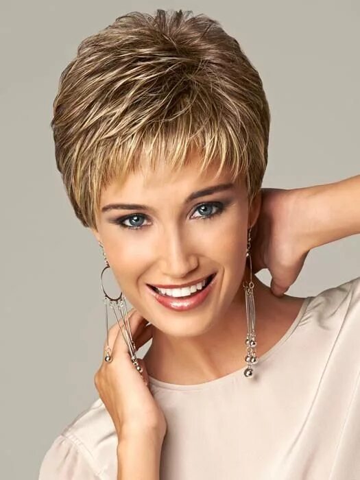 Посмотреть короткие стрижки для женщин Virtue Wig by Gabor Essentials Ultimate Looks Wigs Short hair wigs, Thin fine ha