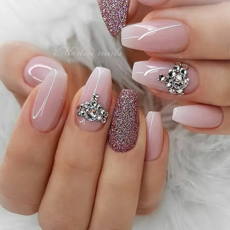 Посмотреть маникюр ногтей красивый на среднюю Pin on Nails Ombre nail art designs, Short square nails, Pretty nail art designs