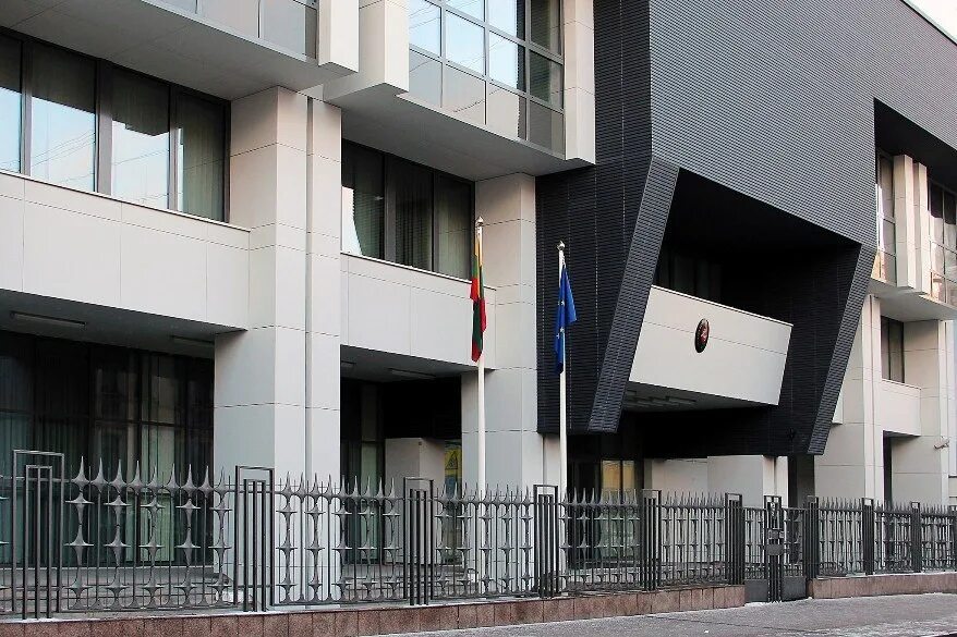 Посольство литовской республики ул захарова 68 фото Russia expels Lithuanian embassy official in Moscow An employee of the Lithuania