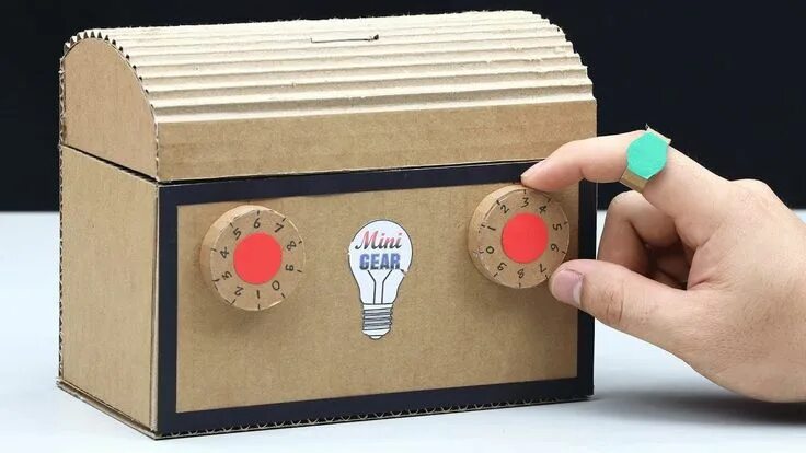 Поставь поделки самоделки How to Make Safe Lock BOX with Secret Ring Key from Cardboard - YouTube Lucu