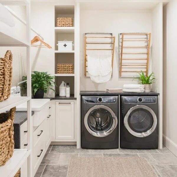 Постирочная комната в частном доме фото Galvanized Laundry Organization System Laundry room design, Laundry room renovat