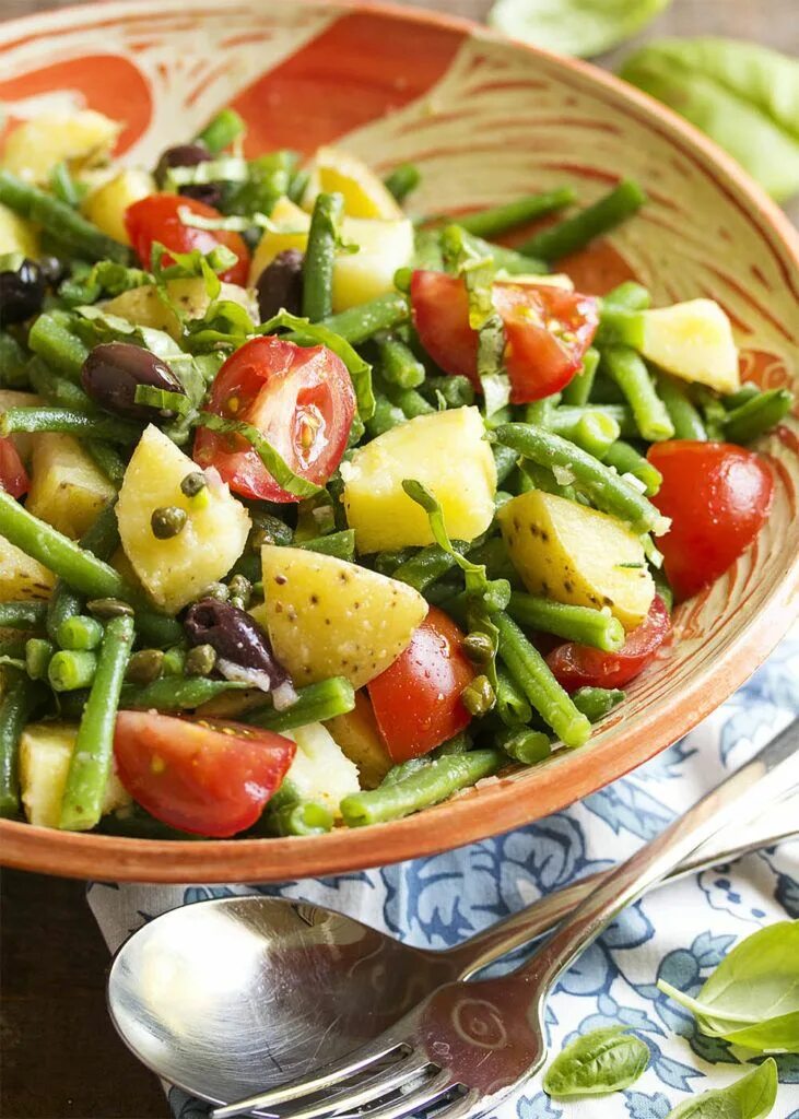 Постные салаты рецепты с фото простые Potato and Green Bean Salad Nicoise Recipe Green bean salads, Potatoe salad reci