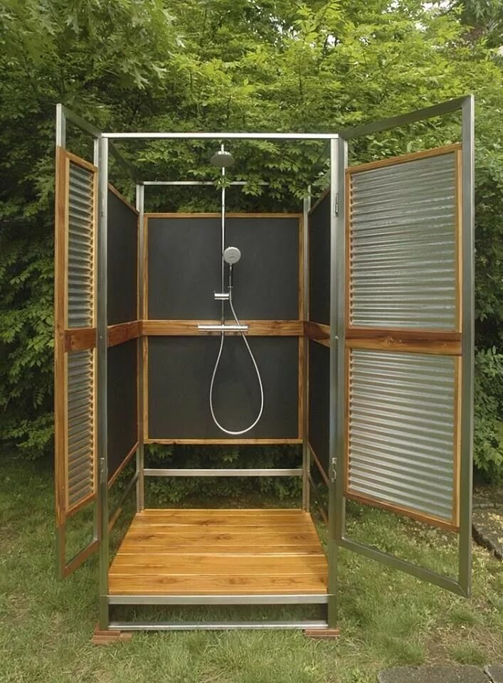 Построить летний душ на даче своими руками portable out door shower Outdoor shower enclosure, Outdoor bathrooms, Outdoor sh