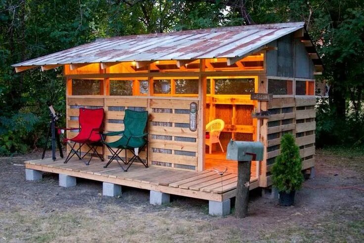 Постройки на даче своими руками Furniture Design Plans Backyard playhouse, Backyard, Backyard storage sheds