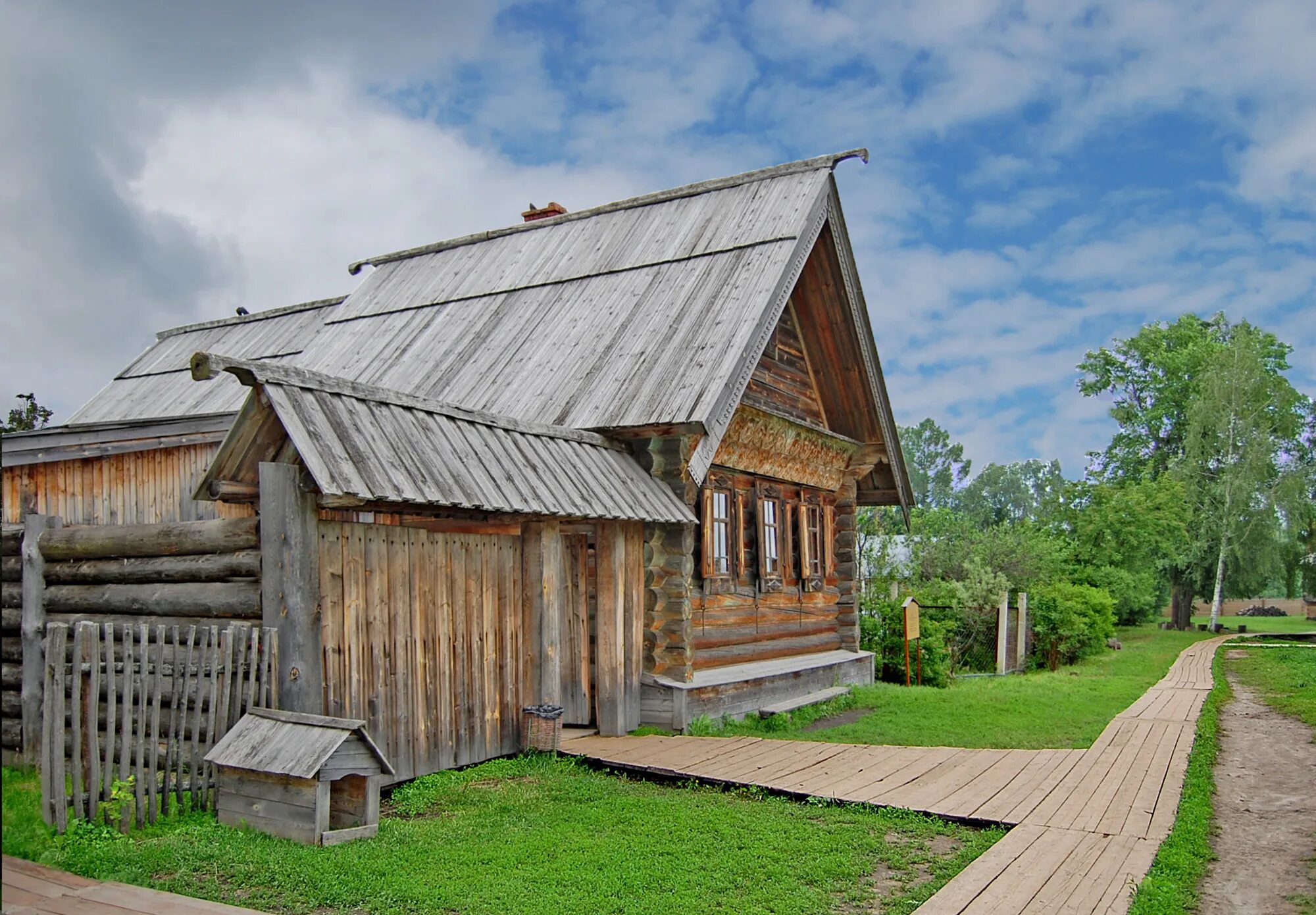 Постройки в деревне фото Русское подворье. Суздаль. - конкурс "Деревенские мотивы (профи)" - Фотоконкурс.