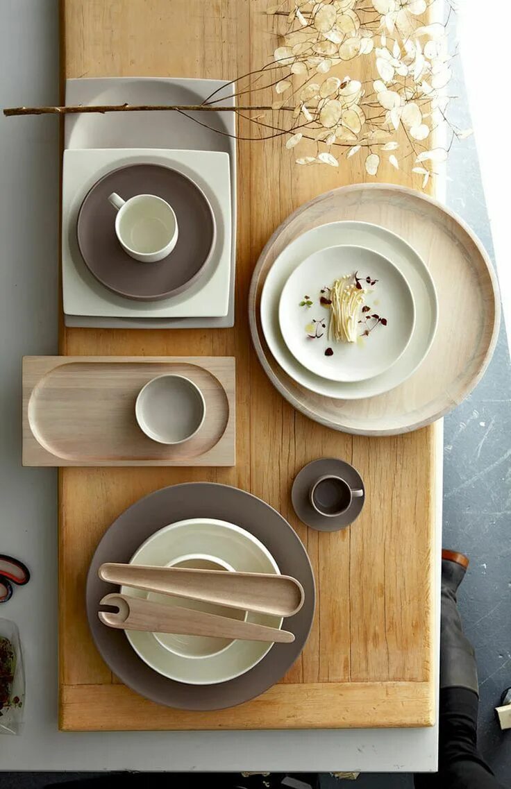 Посуда для кухни в стиле лофт Perfectly Curated Tableware Compositions That Make Us Calm Tableware design, Tab