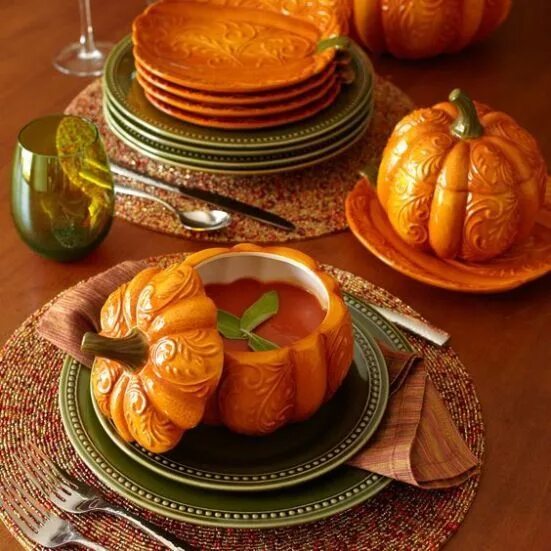 Посуда из тыквы фото 25 Thanksgiving Table Setting Ideas Your Guests Will Love Сервировка блюд, Керам