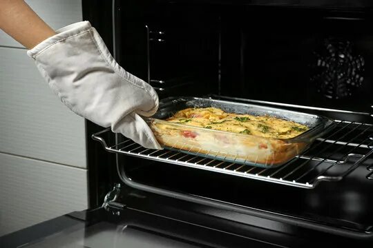 Посуда в духовке фото Baking Dish Изображения: просматривайте стоковые фотографии, векторные изображен