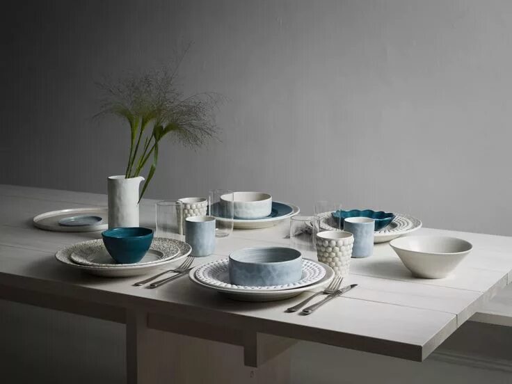 Посуда в современном интерьере Mateus Ceramics' 25th Anniversary Collection by Sam Baron and Yatzer Yatzer Cera