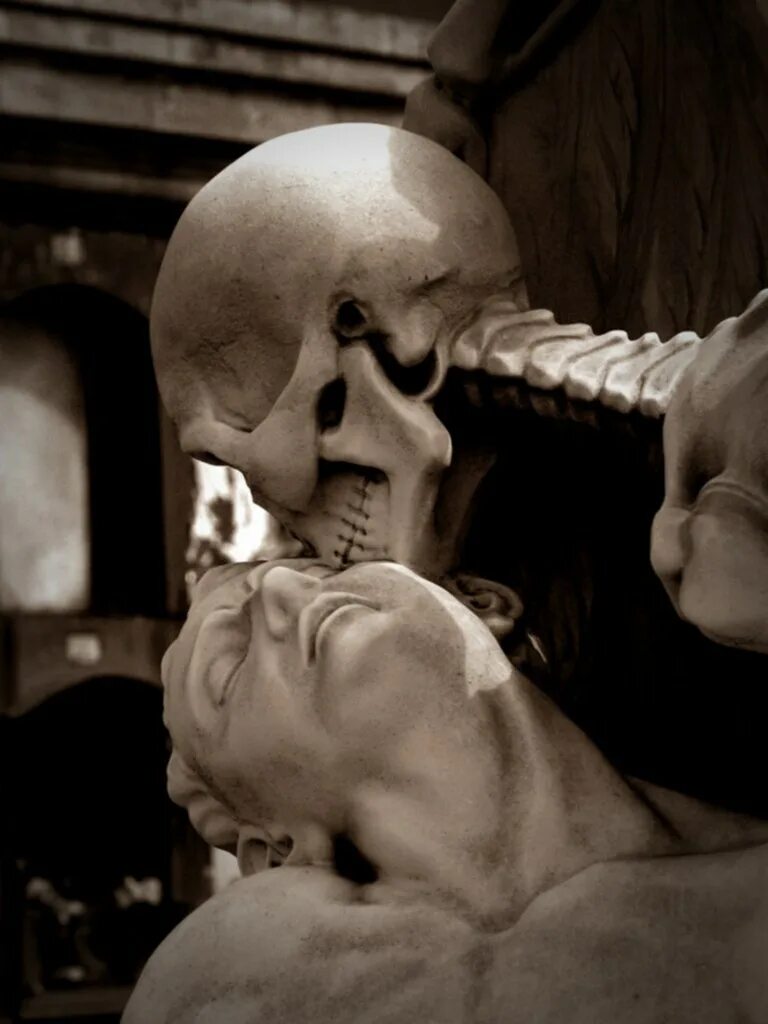 Поцелуй смерти фото история El Beso de la Muerte (The Kiss of Death ) Enrique Flores Flickr