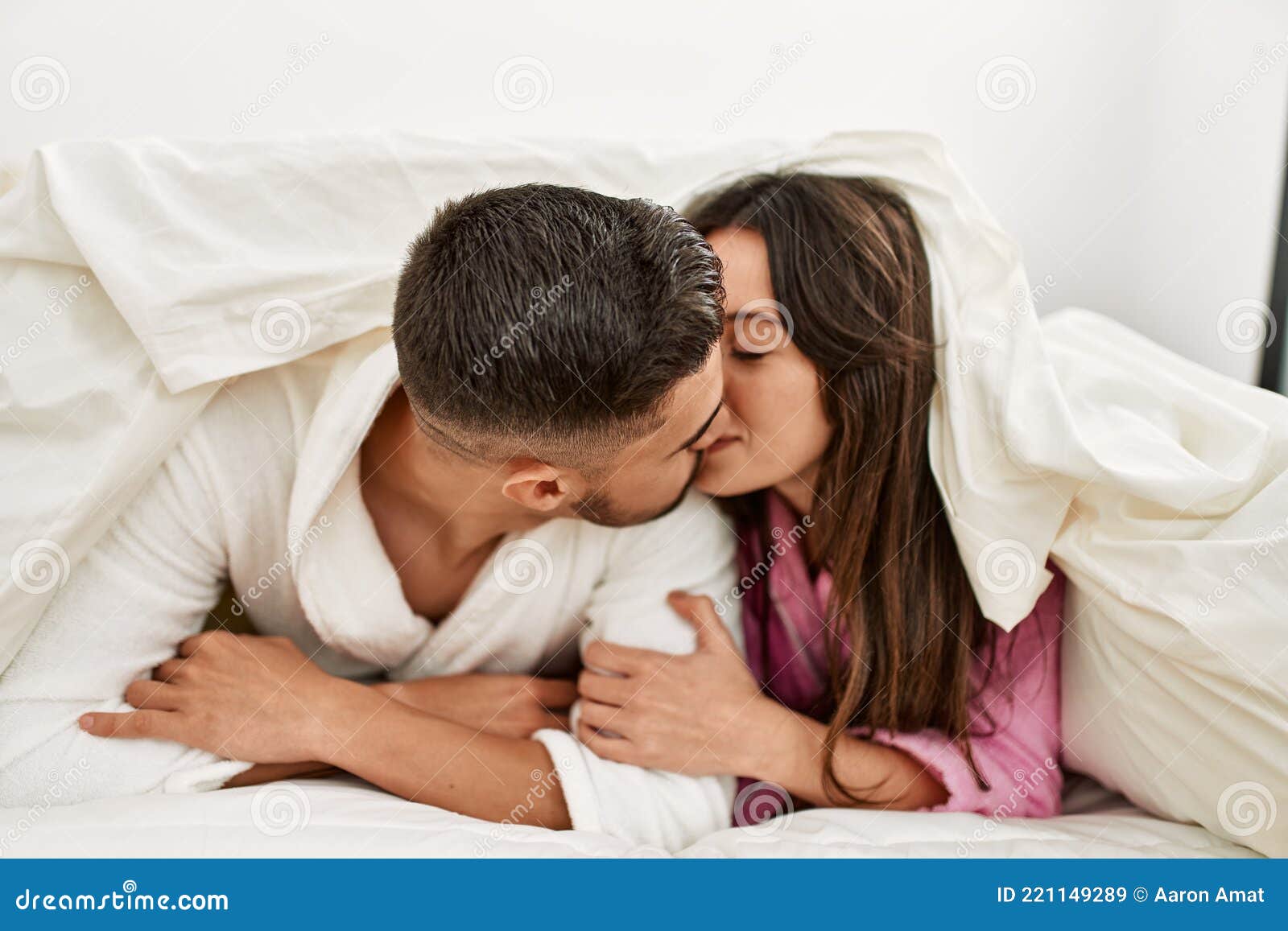 754 Couple Full Tender Stock Photos - Free & Royalty-Free Stock Photos from Drea