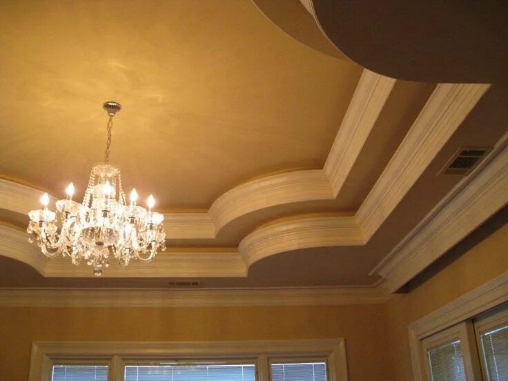 Потолки багетами фото Home Ceiling Designs Whitmire Custom Homes Tray ceiling, House ceiling design, C