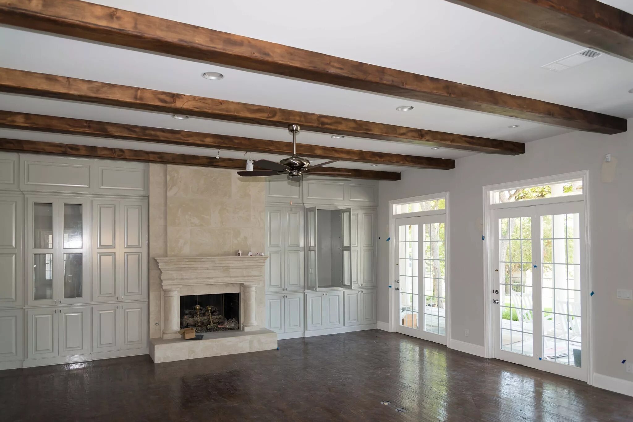 DIY Reclaimed Barn Wood Beams Living room remodel, Room remodeling, Wood beam ce