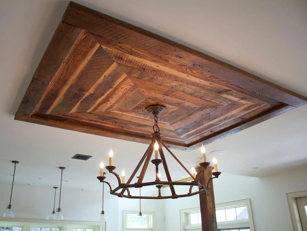 Потолки из дерева фото Bethlehem Residence :: reclaimed wood Wood beam ceiling, Reclaimed wood ceiling,