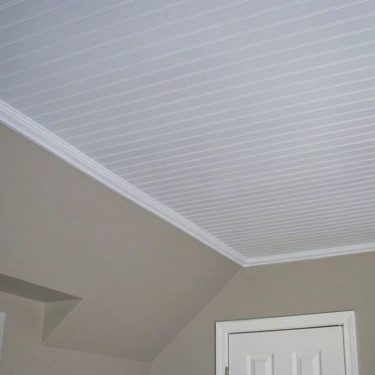 Потолки из панелей фото Beadboard panel ceiling Ceiling remodel, Unique ceiling ideas, Ceiling design