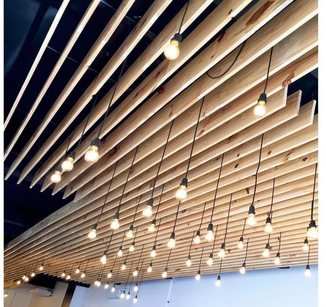 Потолки из рейки фото Wood Slat Ceiling Design for Commercial Spaces