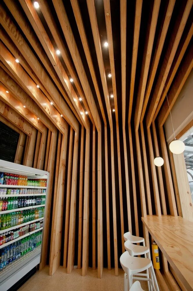 Потолки из рейки фото Galería de The Grocery / Plasma Diseño - 1 Feature wall design, Plywood design, 