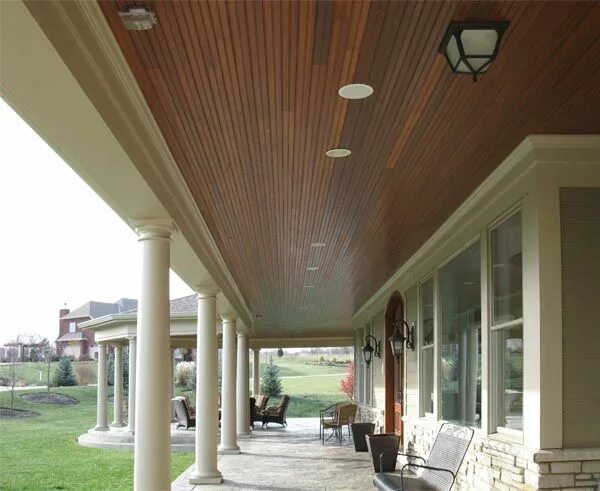 Потолки навесов фото Porch ceiling, House with porch, Beadboard ceiling