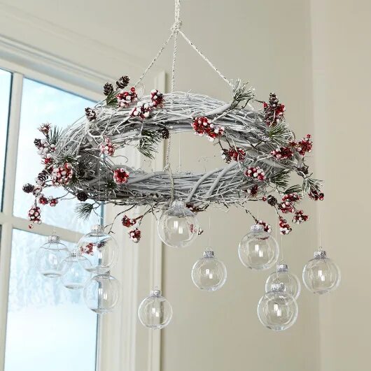 Потолочный декор своими руками Michaels DIY Christmas Wreath Chandelier holiday 17 windows Christmas wreaths, C