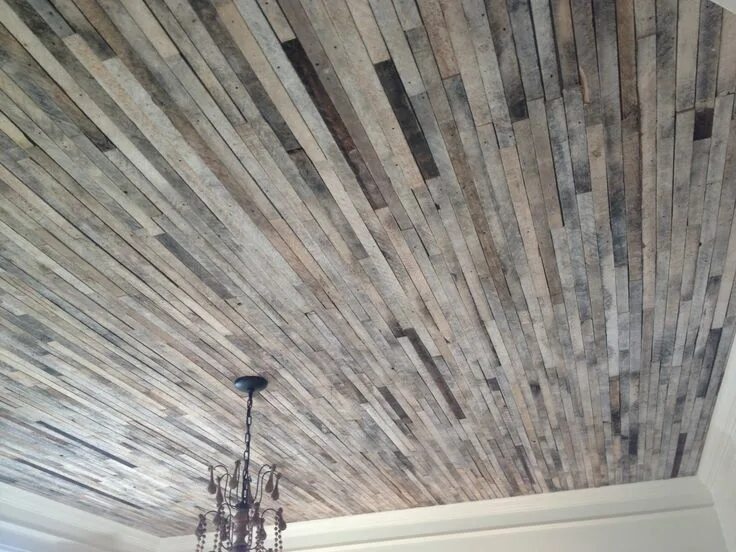 Потолок из досок фото Pin by Toni Striblin on Bedroom ceiling Reclaimed wood ceiling, Wood ceilings, W