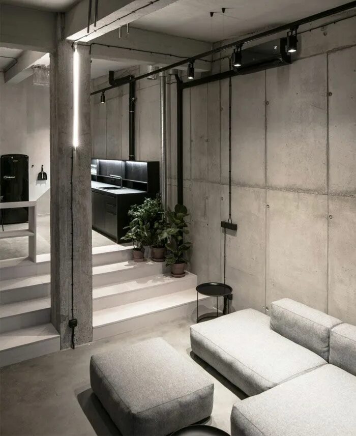 Потолок под бетон в стиле лофт Vertically Oriented Loft Situated in Industrial Building Interior design bedroom