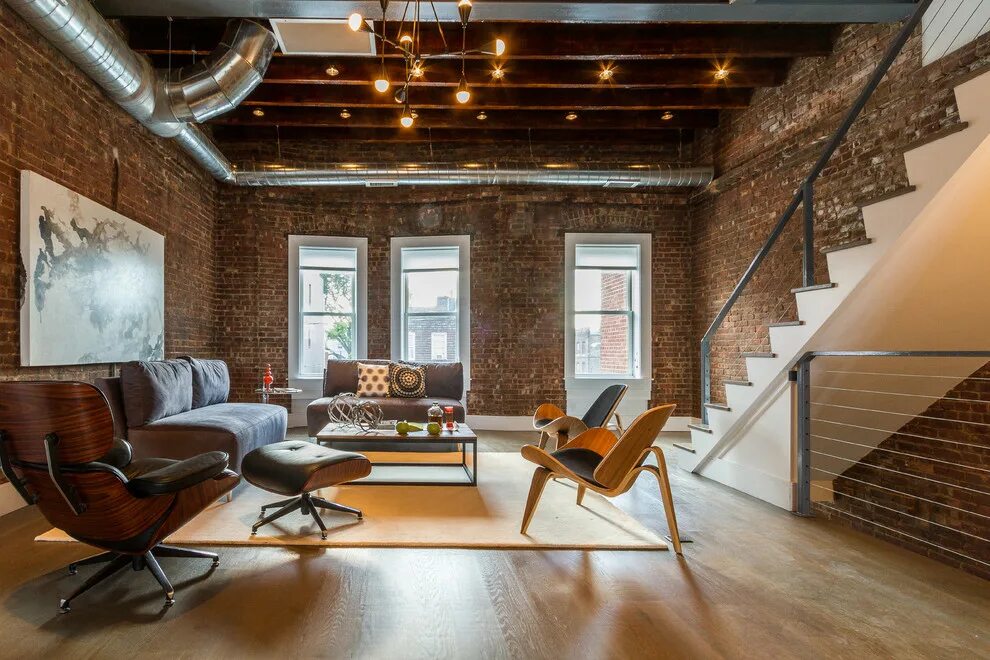 Потолок в комнате в стиле лофт Loft-like living room - Лофт - Гостиная - Нью-Йорк - от эксперта Dixon Projects 