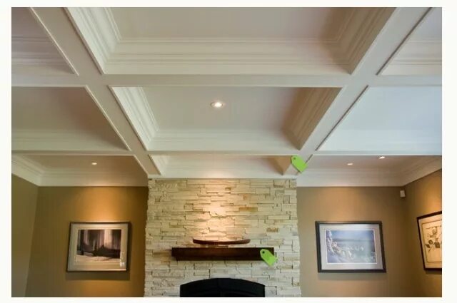 Потолок в квартире своими руками фото Living room: Coffered box beam ceiling, non-contrast, recessed mini-halogen fixt