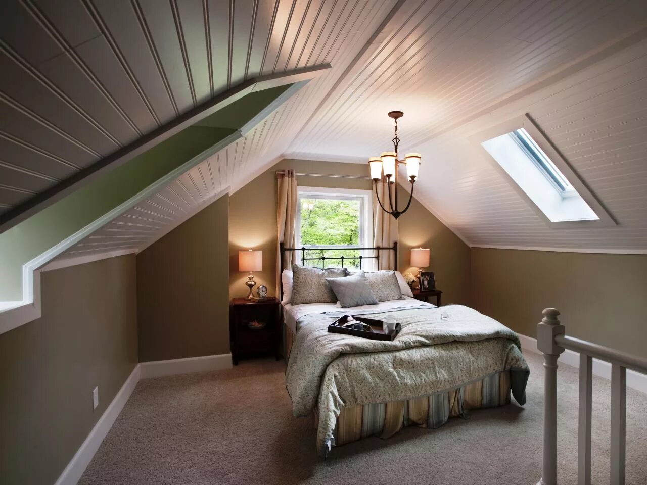 Потолок в мансарде деревянного дома фото 16 Great Ideas Of Attic Remodel - Interior Design Inspirations