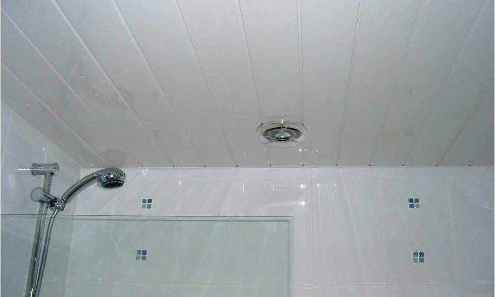 Потолок в ванной своими руками фото 15 Best Bathroom Ceiling Material Ceiling materials, Amazing bathrooms, Bathroom