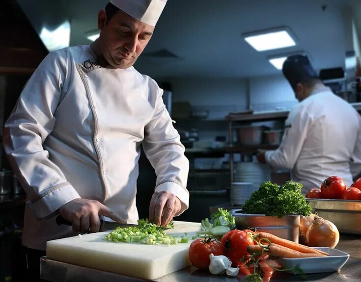 Повар с мясом фото Kitchen Portraits on Behance Chef, Food photography, Cooking