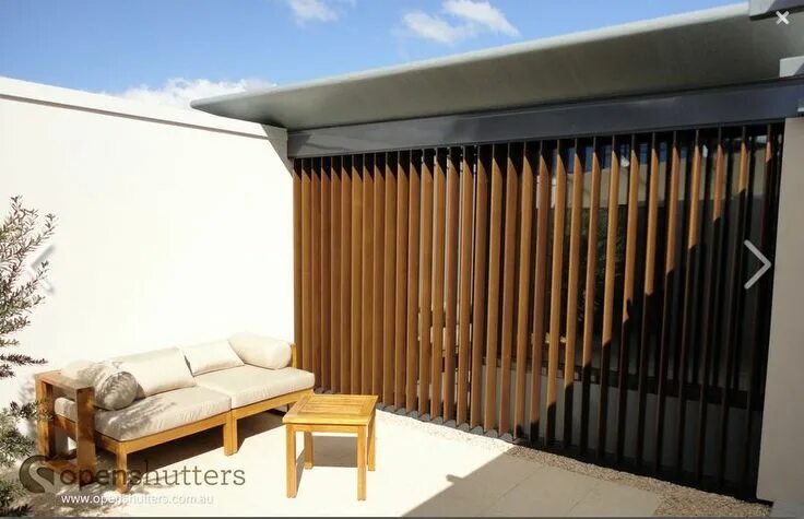 Поворотные деревянные жалюзи в беседку своими руками Timber shutters Outdoor shutters, Louvered shutters, Privacy fence designs
