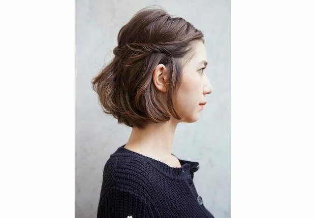 Повседневная прическа на каре 15 coiffures à tenter entre deux shampooings Hair Coiffures cheveux courts, Chev