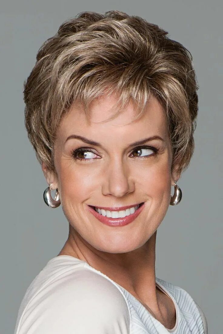 Повседневные короткие стрижки для женщин Acclaim Luxury by Eva Gabor Wigs - Hand Tied, Monofilament Wig Короткие стрижки,