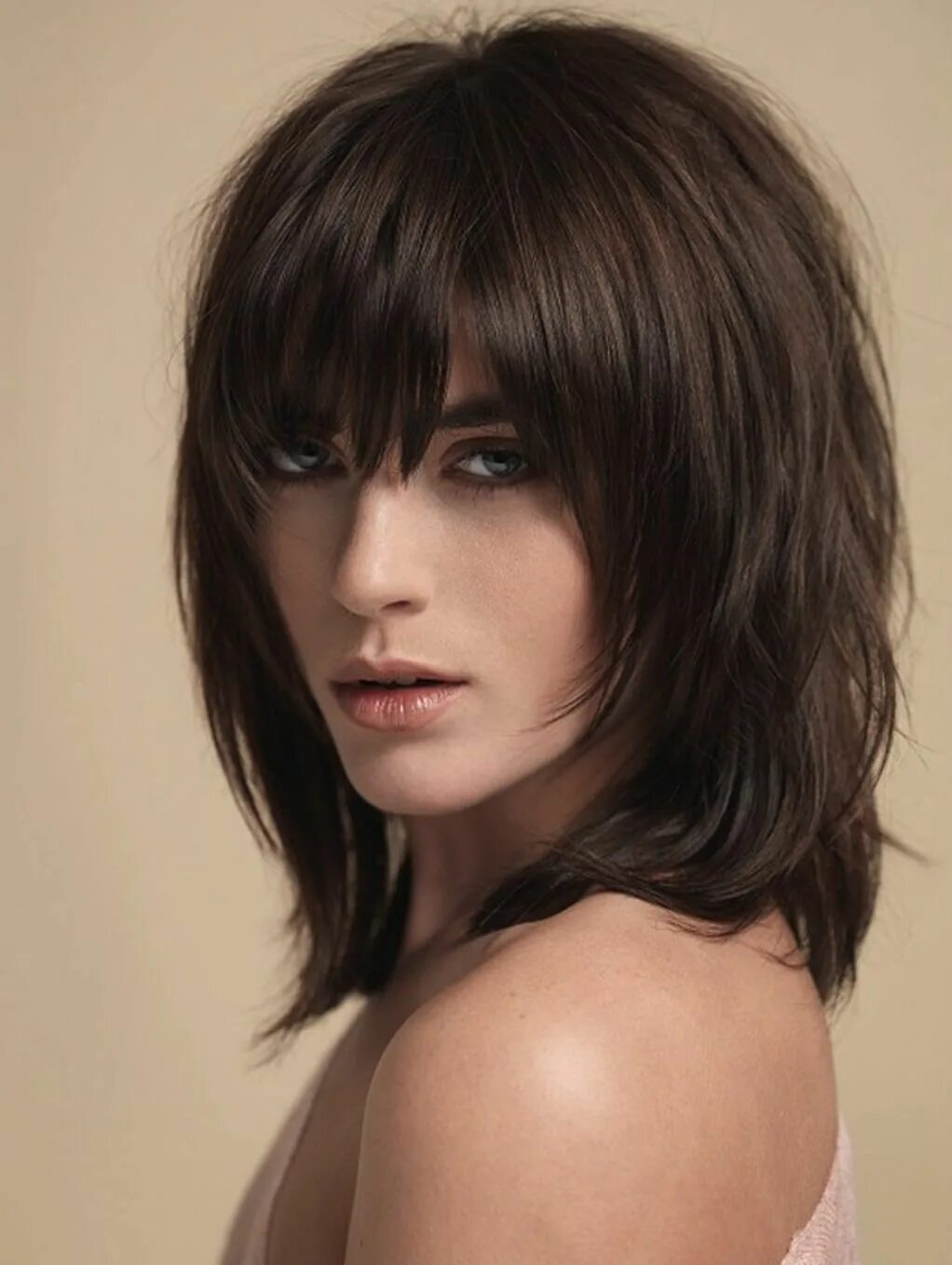 Повседневные стрижки на средние волосы Ask a Hairstylist: The Best Haircut and Colour Ideas for Long, Brown Hair Hair c