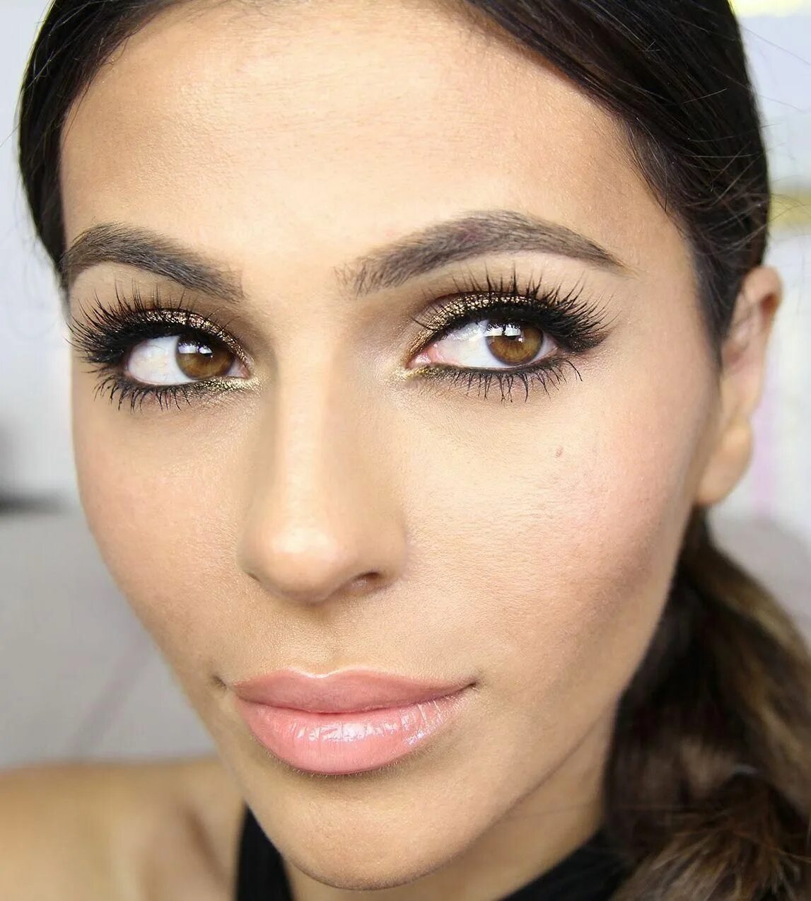 Повседневный макияж для темно карих глаз O delineado ideal para cada formato de olho Brown eye makeup tutorial, Stunning 