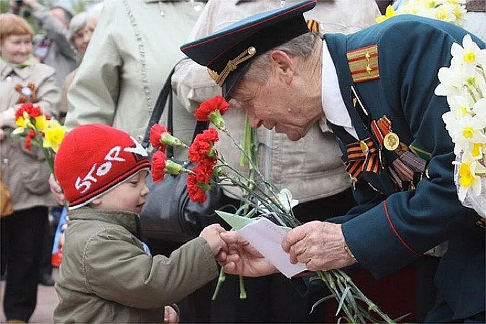 Поздравление ветеранов фото 77-летию Победы посвящается..., ГБОУ Школа № 45 имени Л.И. Мильграма, Москва