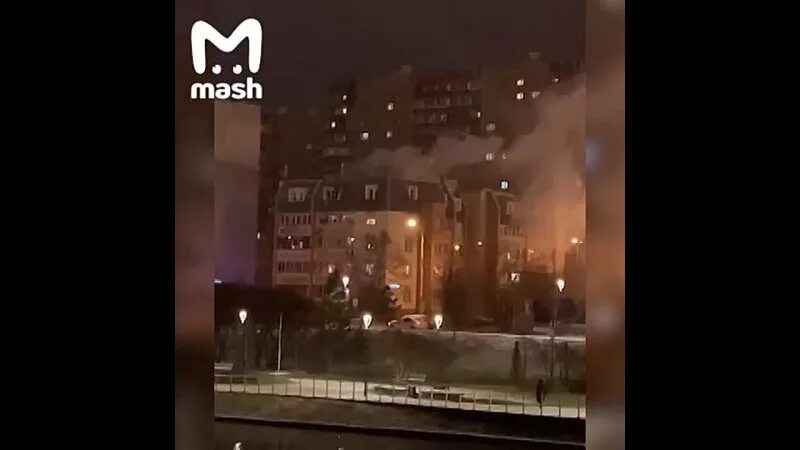 Пожар марины хлебниковой фото Footage of the fire in the apartment of Marina Khlebnikova The first rescuers ca